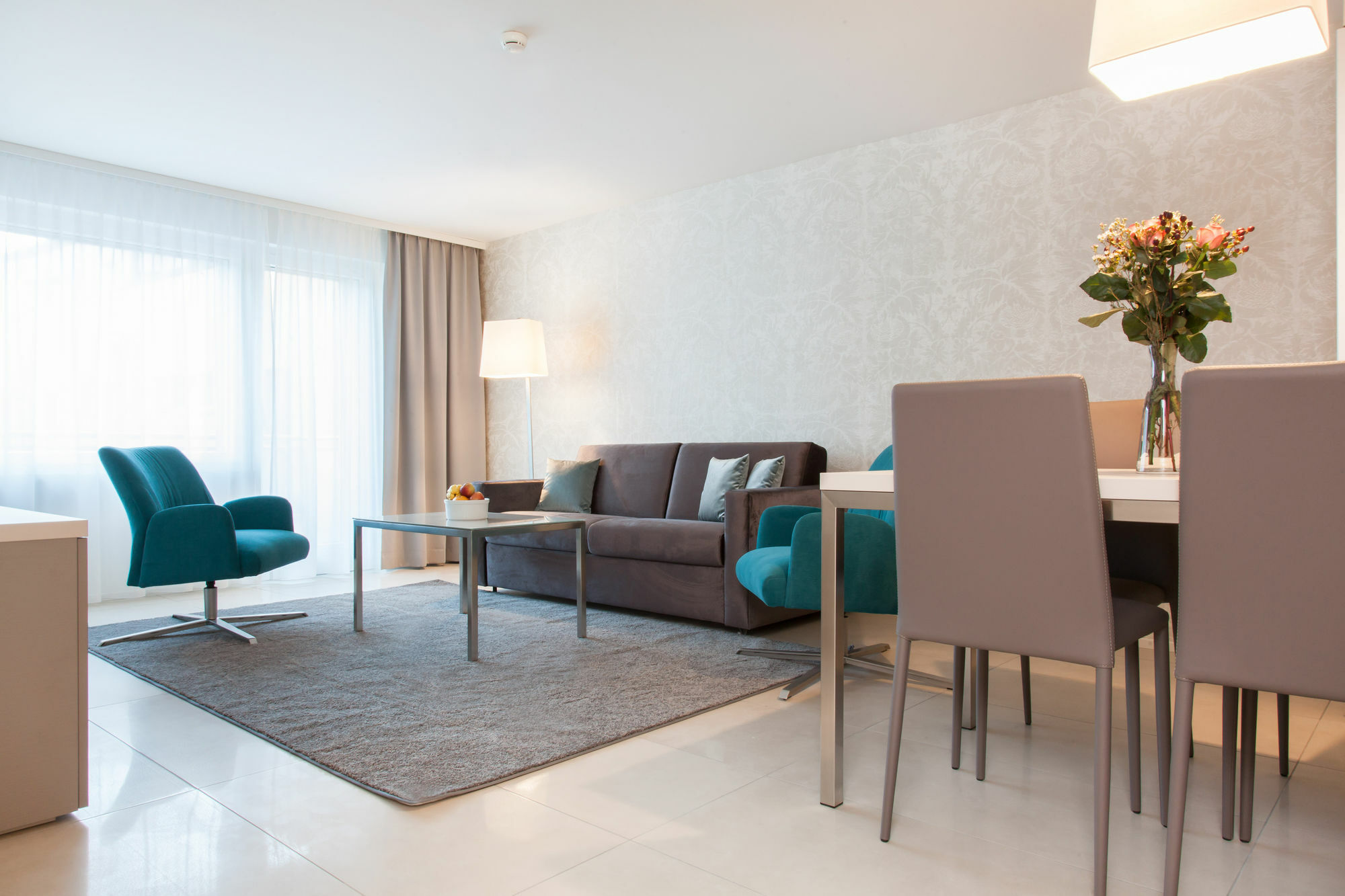 - Lindenstrasse Curych