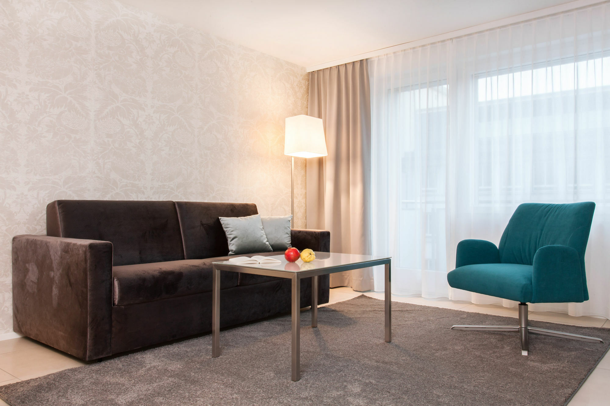 - Lindenstrasse 3* Zurigo